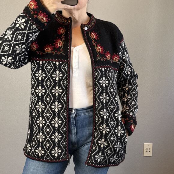 Icelandic Design Full Zip Sweater Jacket Size M Embroidered Floral Lined Wool - Picture 2 of 12